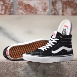 Vans All Footwear Sk8-Hi Pro - Black & White